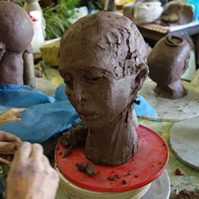 Adult ceramics courses